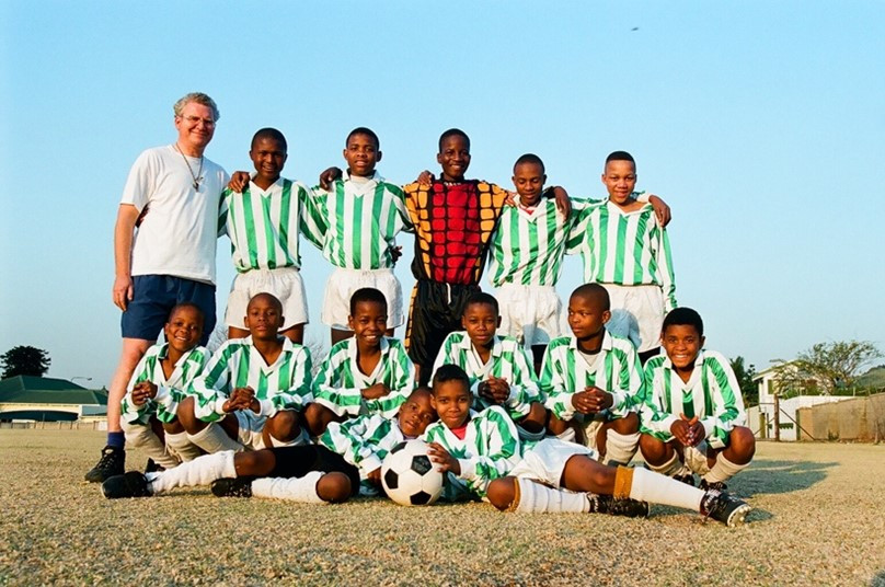 Bartholomäus Grill Fußballmannschaft.jpg