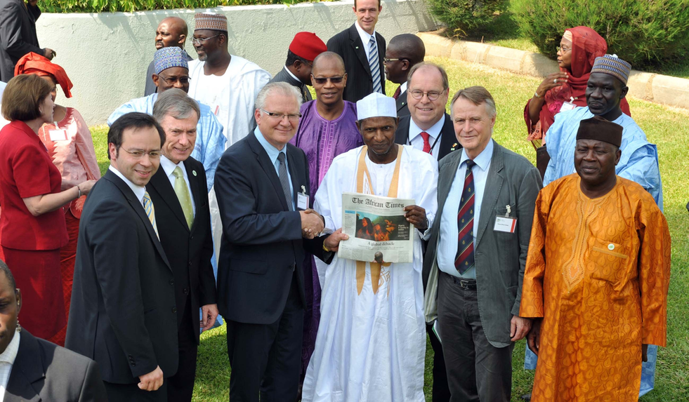 06a Yar'Adua und Grill .png